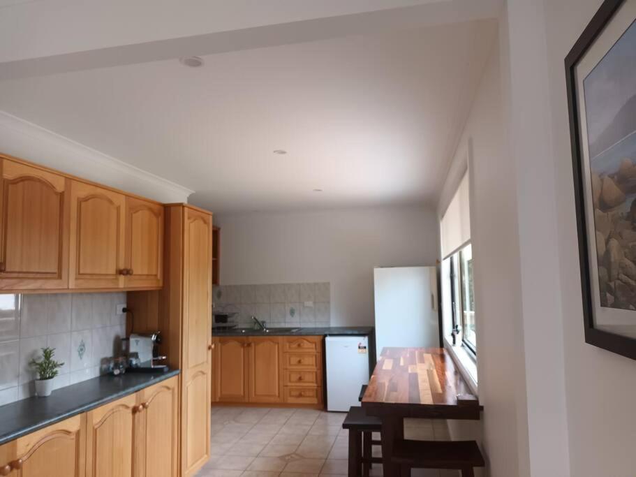 Lillybell Beach Retreat-Binalong Bay