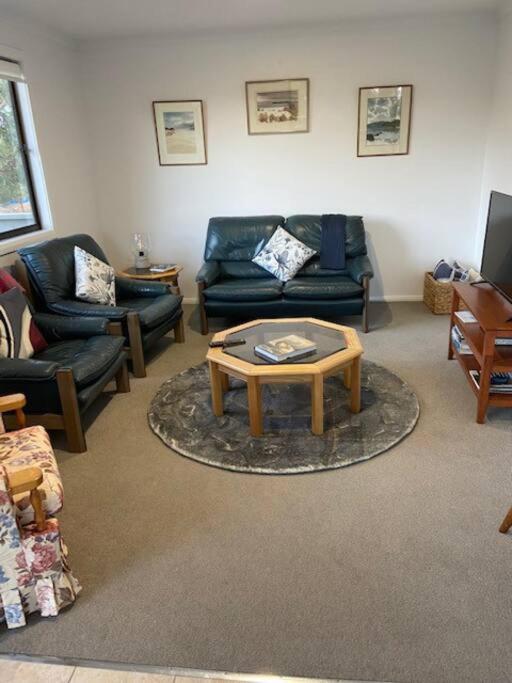 Lillybell Beach Retreat-Binalong Bay