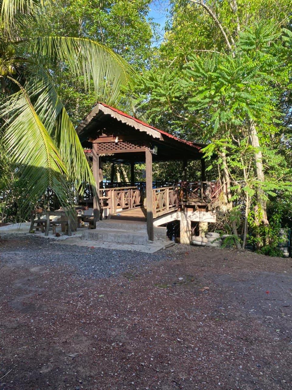 Photo 25