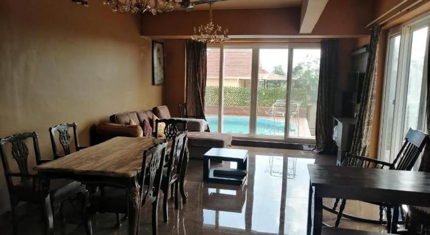 West Vally Villa - Casa West view 3