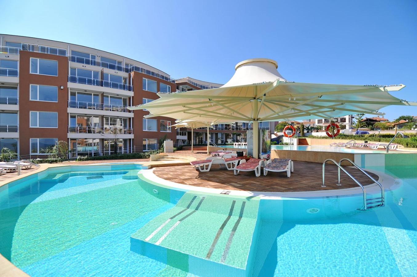 Studio B28 Sunny Island Chernomorez
