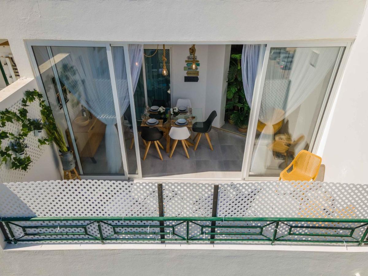 Salgados 2-Bedroom Apartment - 900m from the Beach - Wifi view 3