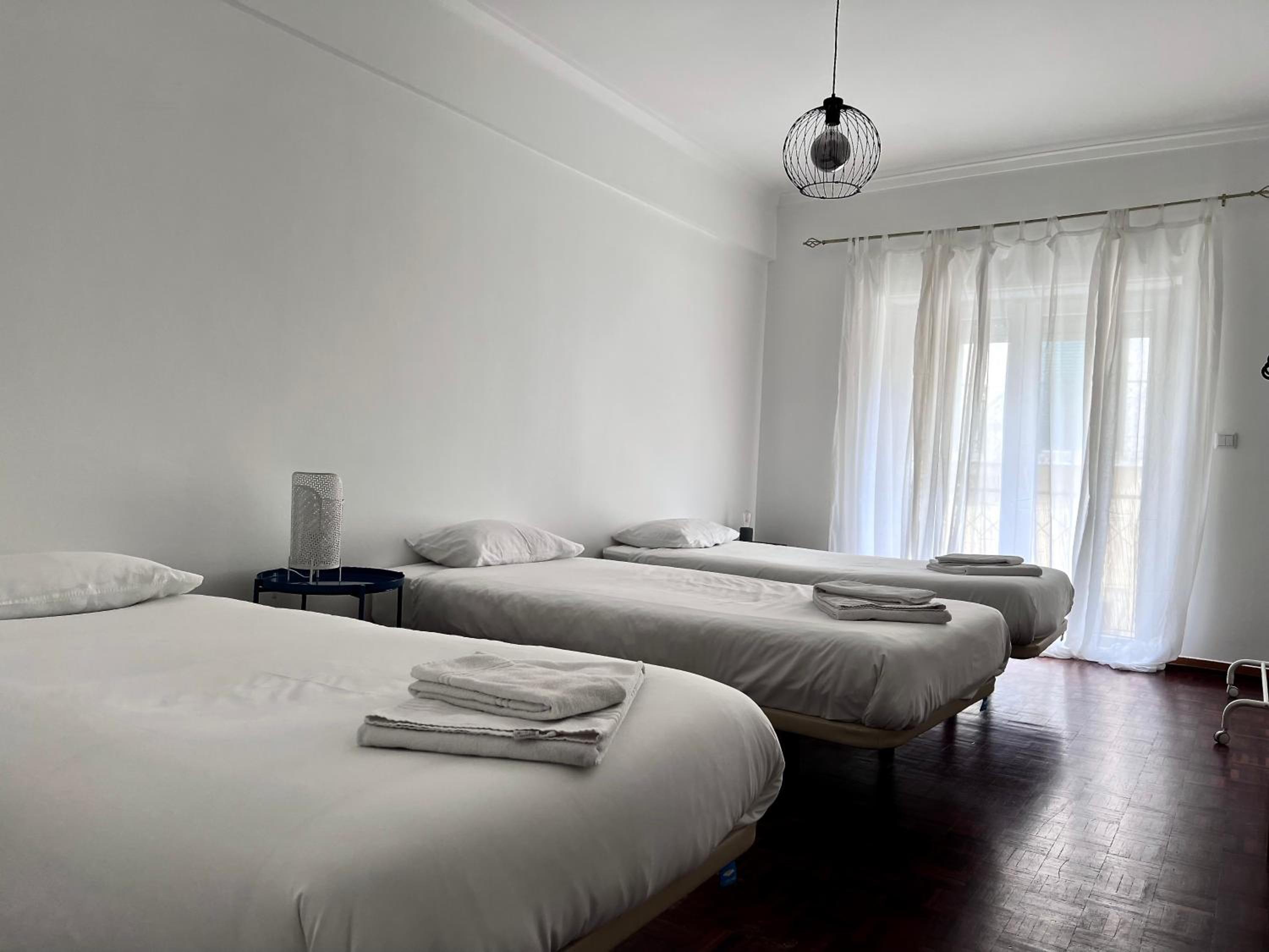 Flores Terrace Apartment view 5