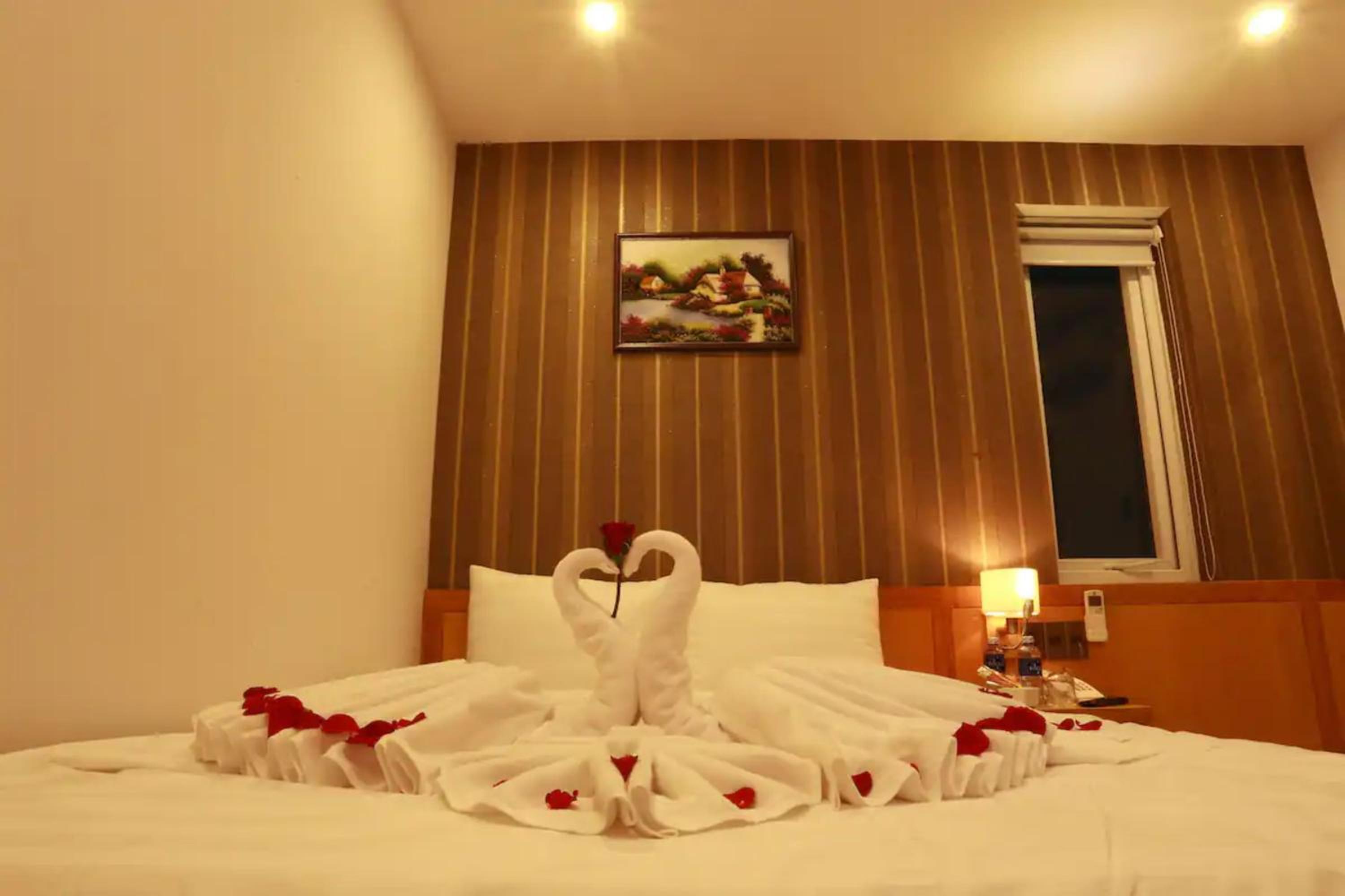 Valentine Hotel