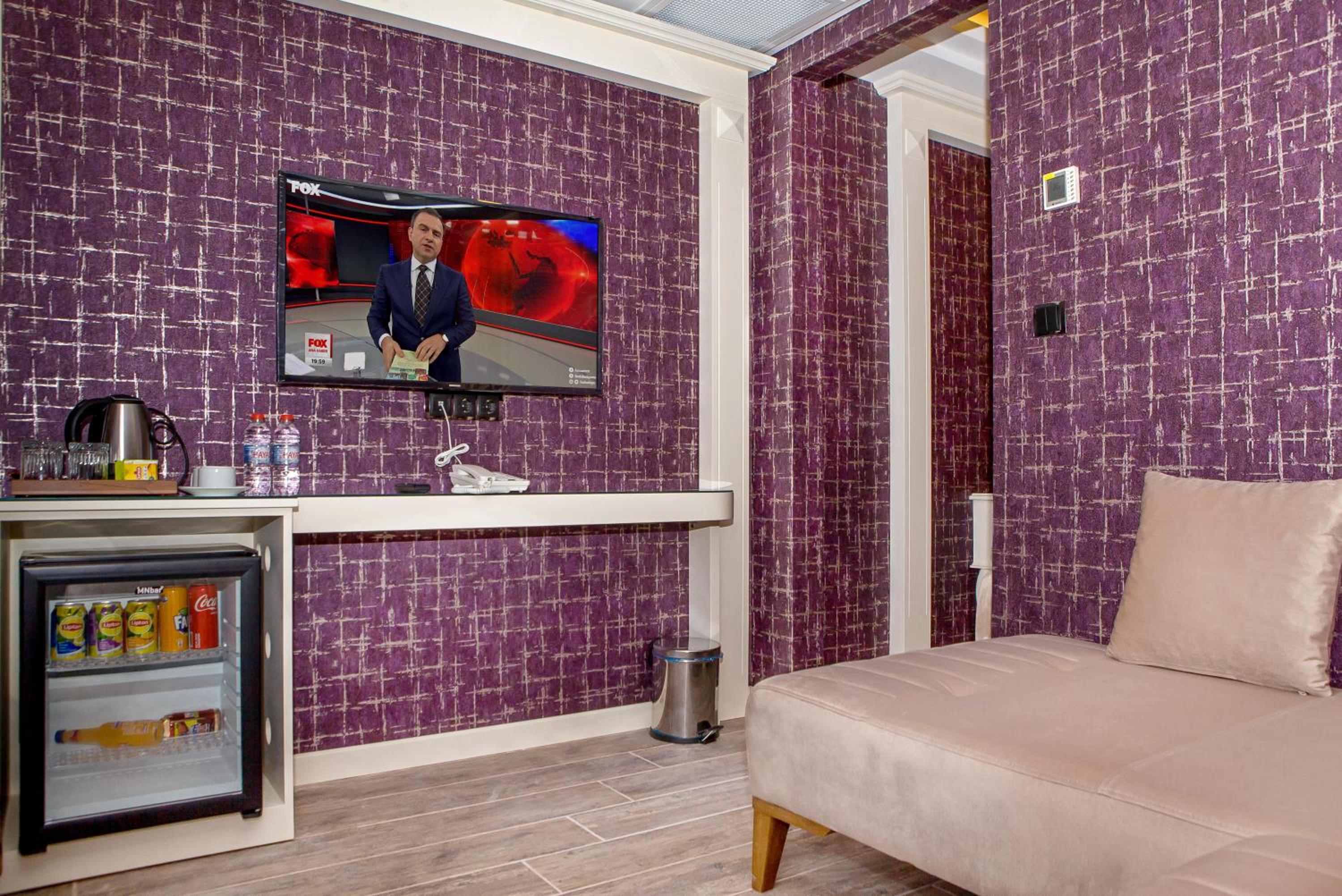 THE LEA HOTELS & SUITE - Image 28