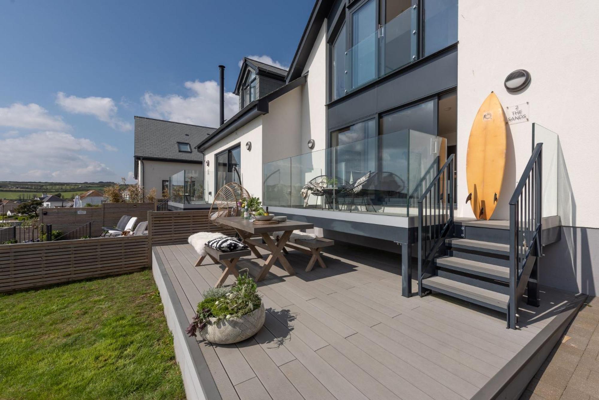 Ocean View, The Sands - Dog friendly, Parking, Sea view view 3