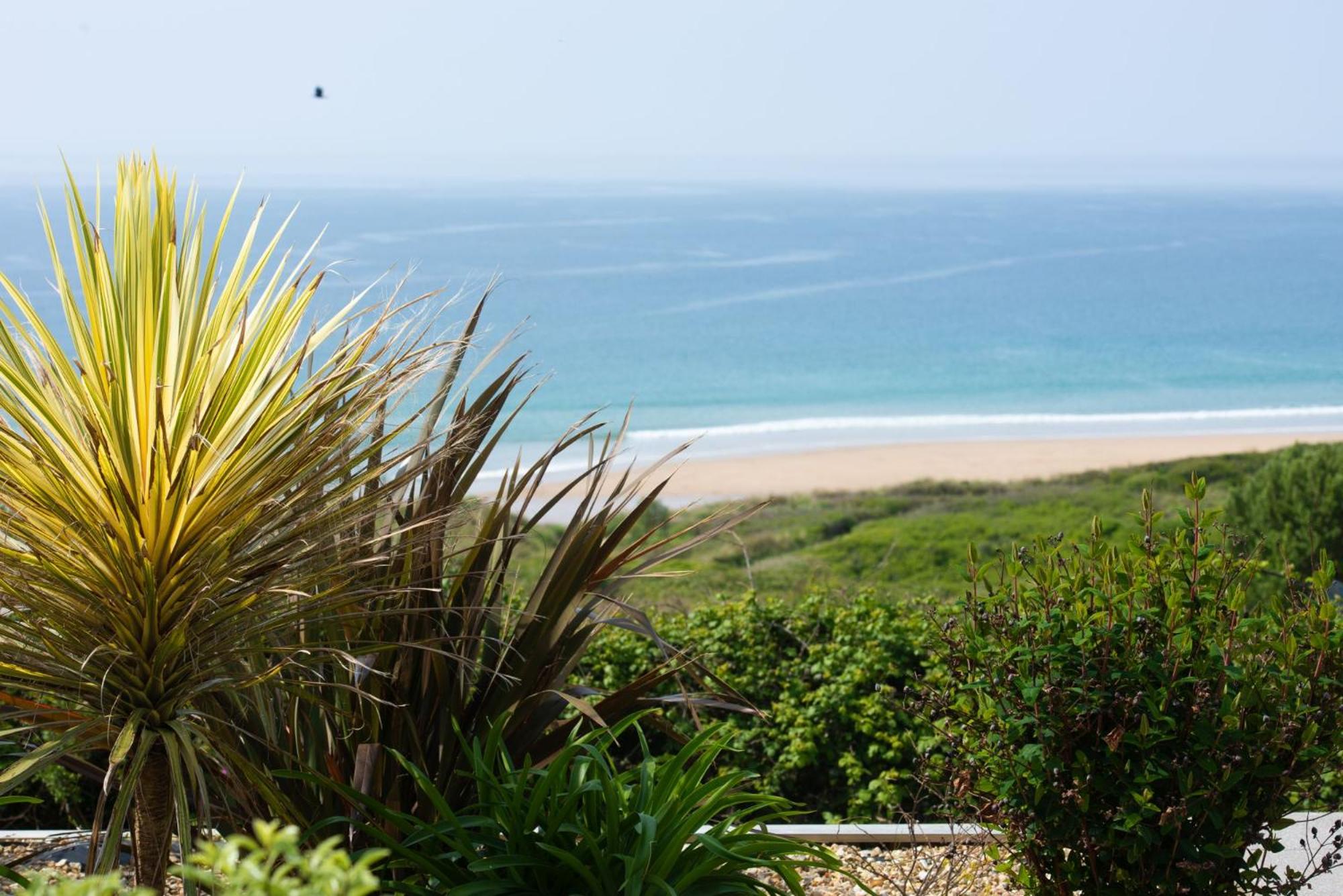 Ocean View, The Sands - Dog friendly, Parking, Sea view view 2