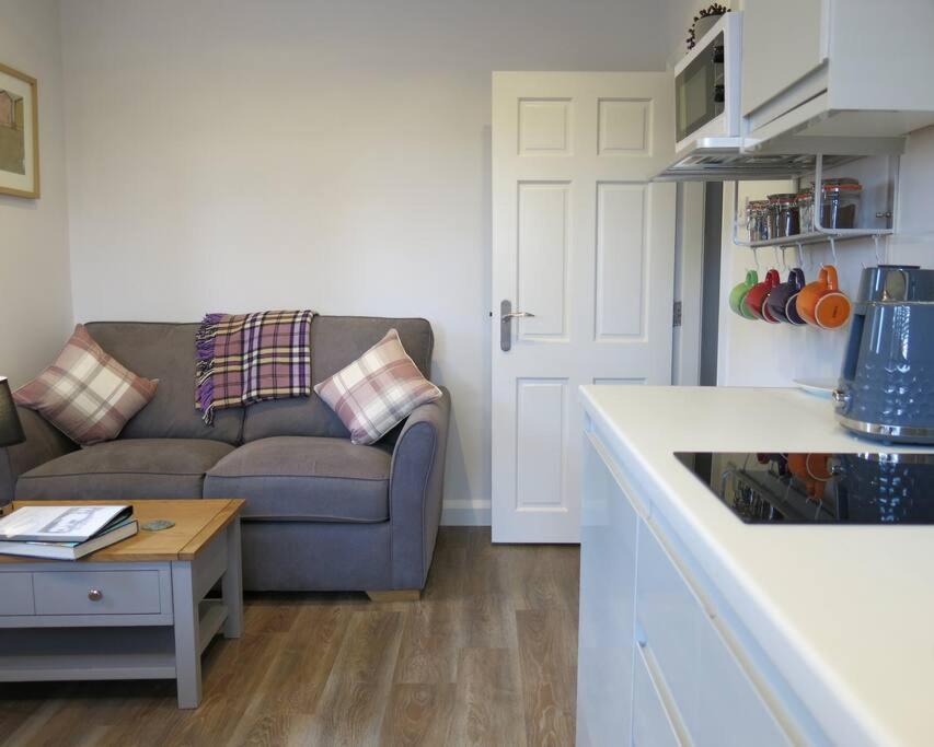 The Middlewood - Luxury self contained retreat view 5