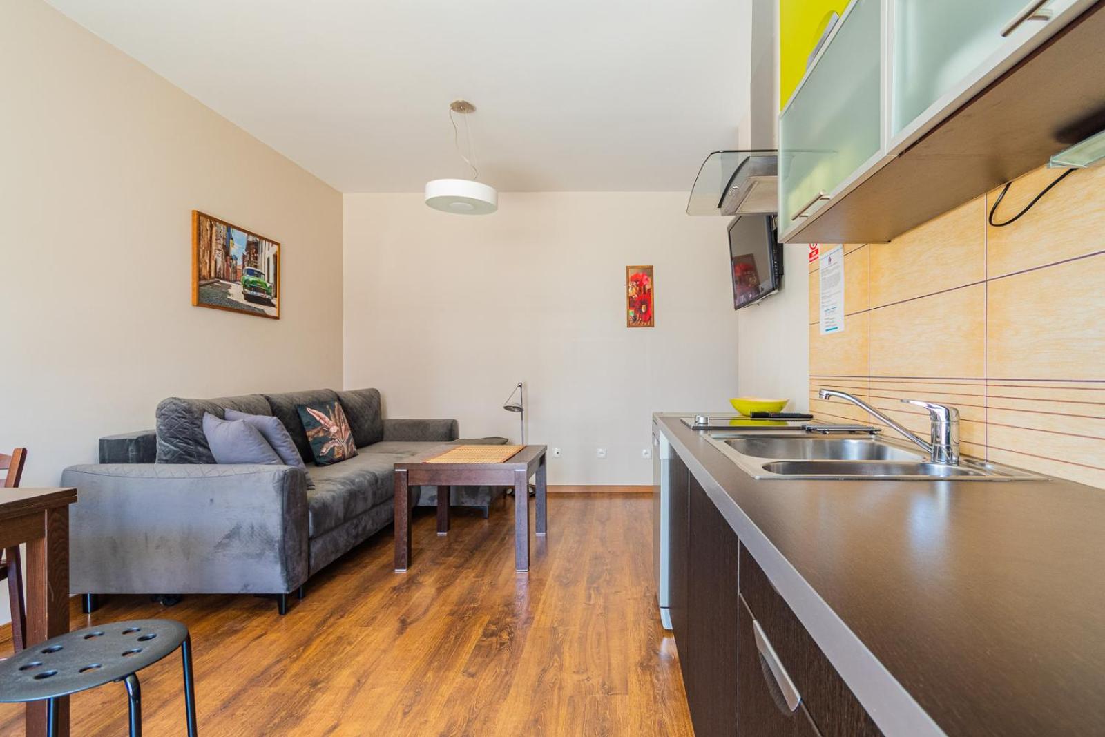APARTAMENTY MIERZEJA - MARINA, Kąty Rybackie, 100 m od Zalewu Wiślanego, Bezpłatny Meleks