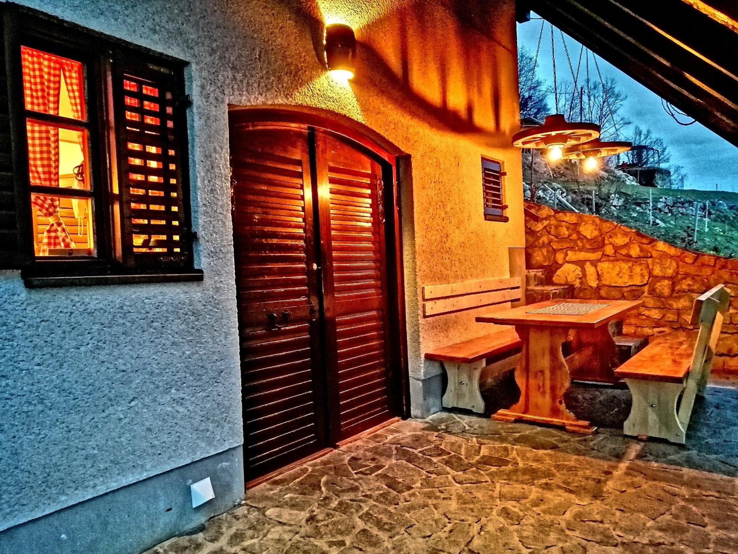 Vineyard cottage Podržaj view 4