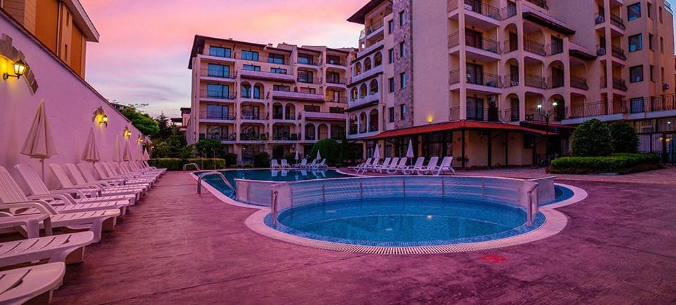 Aparthotel Rose Village Sunny Beach, Słoneczny Brzeg
