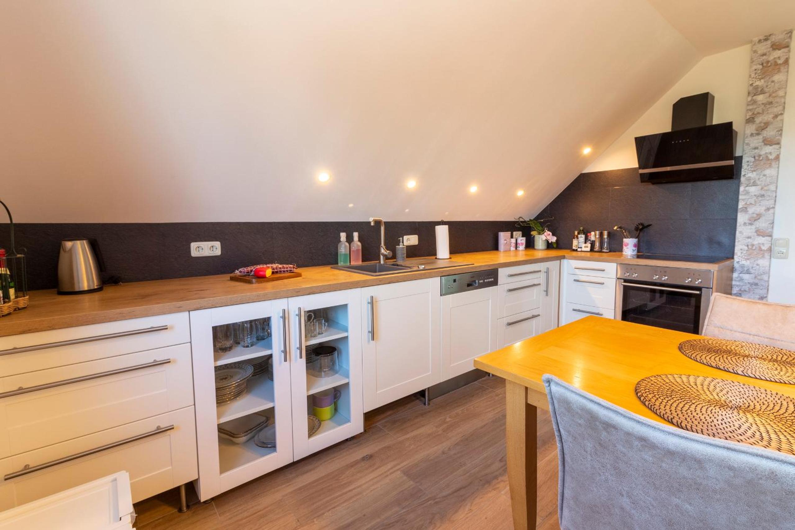 Ferienwohnung Kathis Eifelblick en Simmerath — kitchen