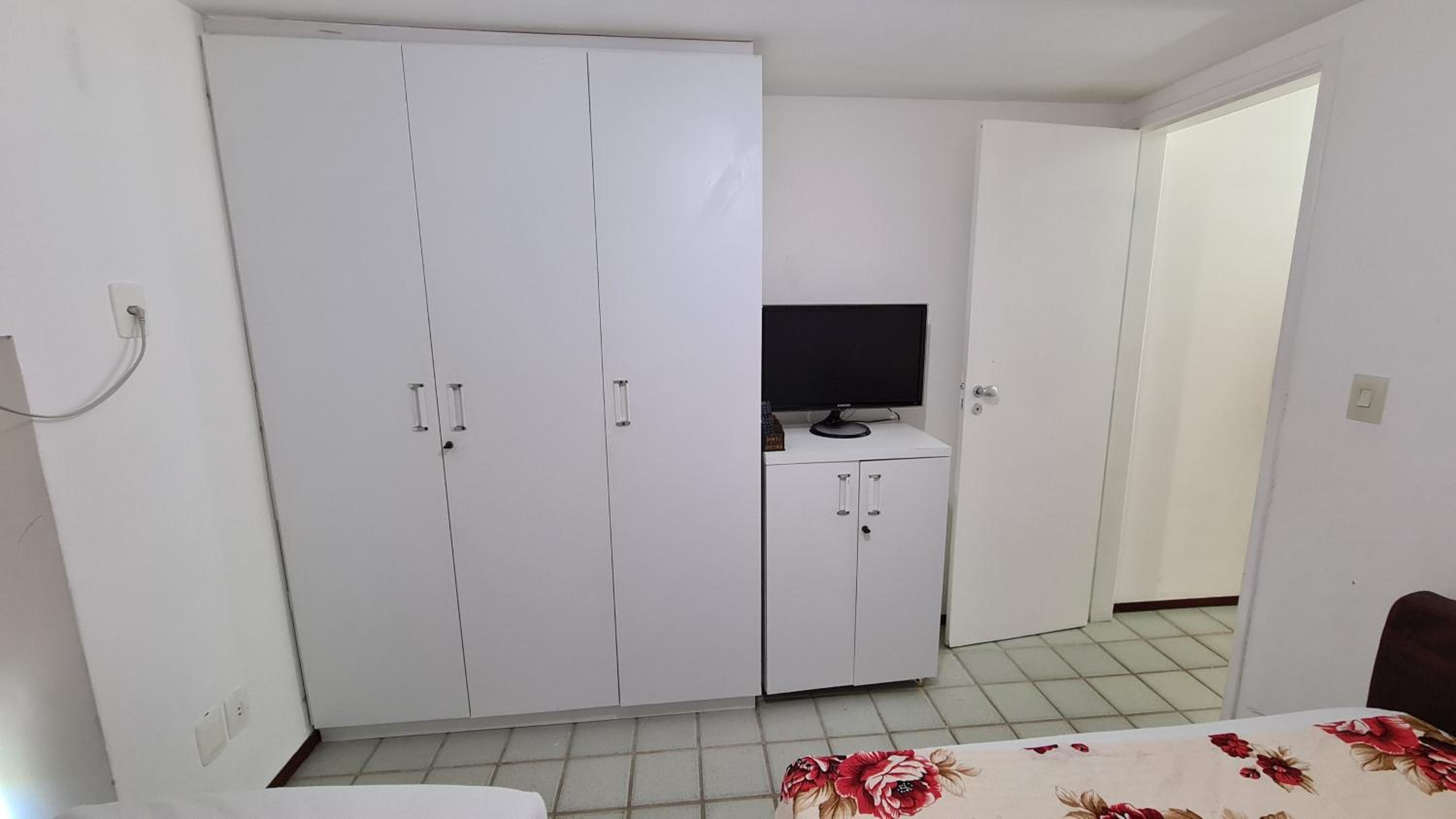 MARAVILHOSO FLAT NO ANCORAR