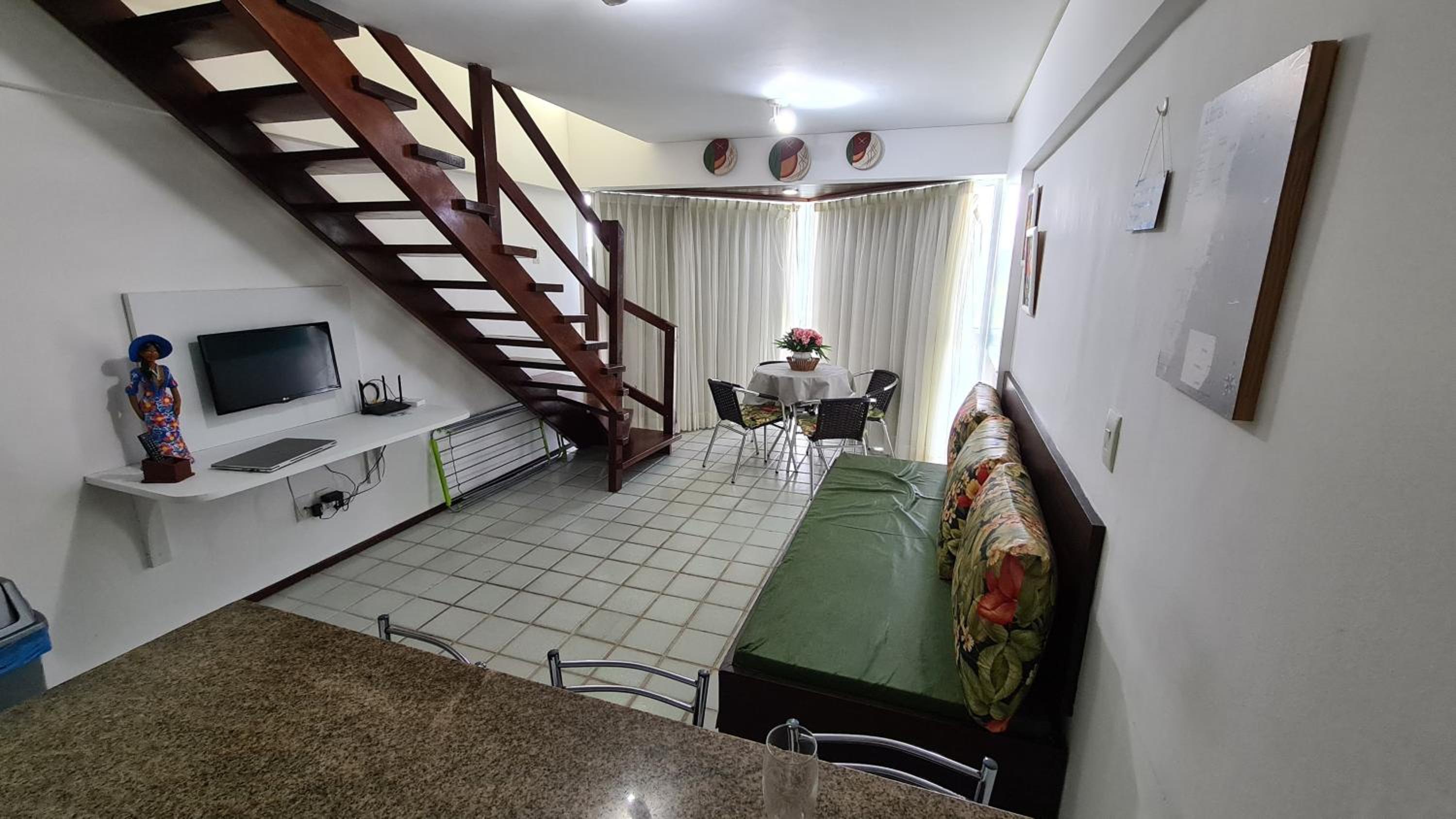 MARAVILHOSO FLAT NO ANCORAR