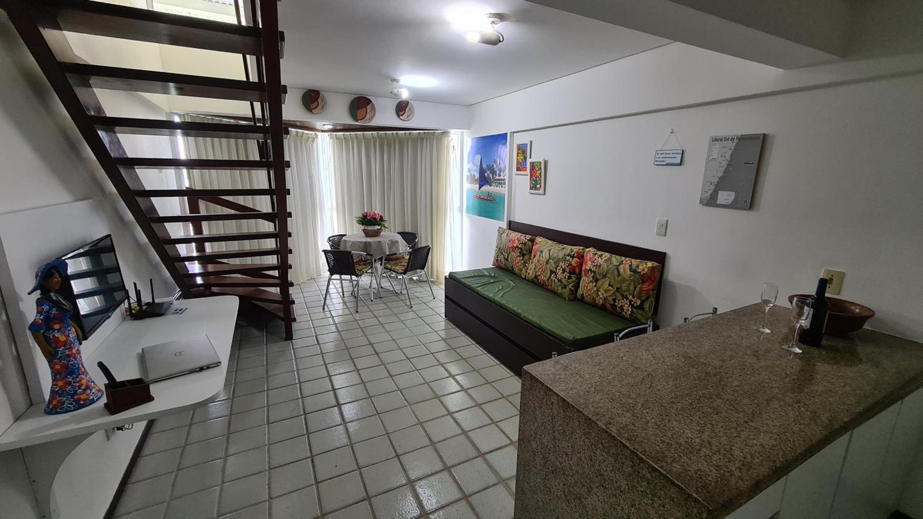 MARAVILHOSO FLAT NO ANCORAR