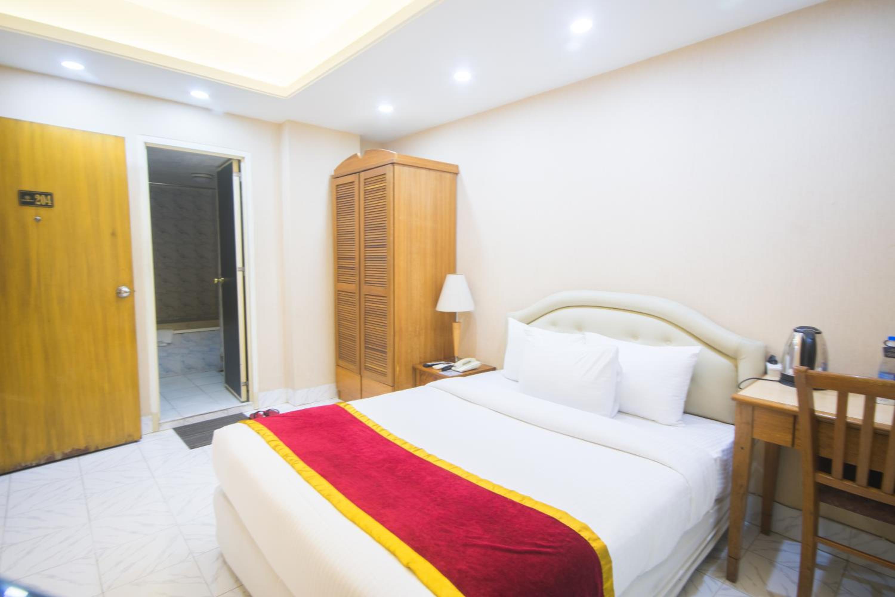 Hotel The Enchanted Residence