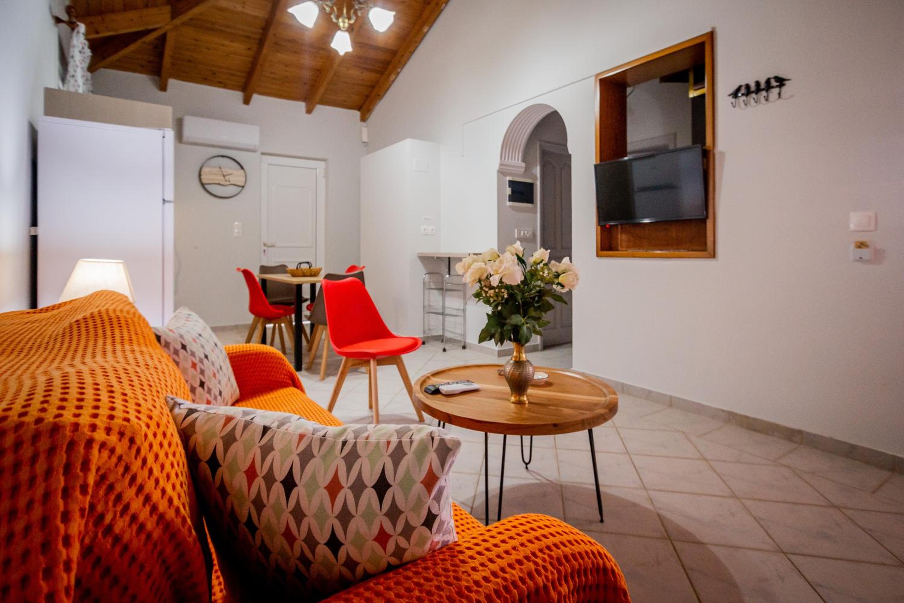 Porto Gerakas Villas
