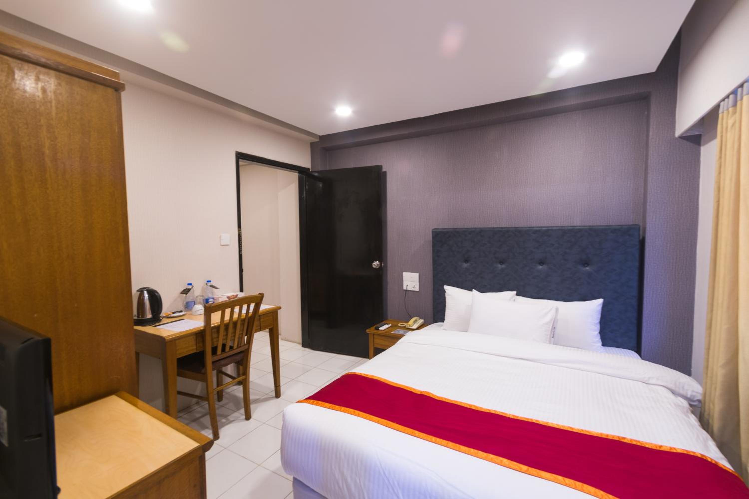 Hotel The Enchanted Residence