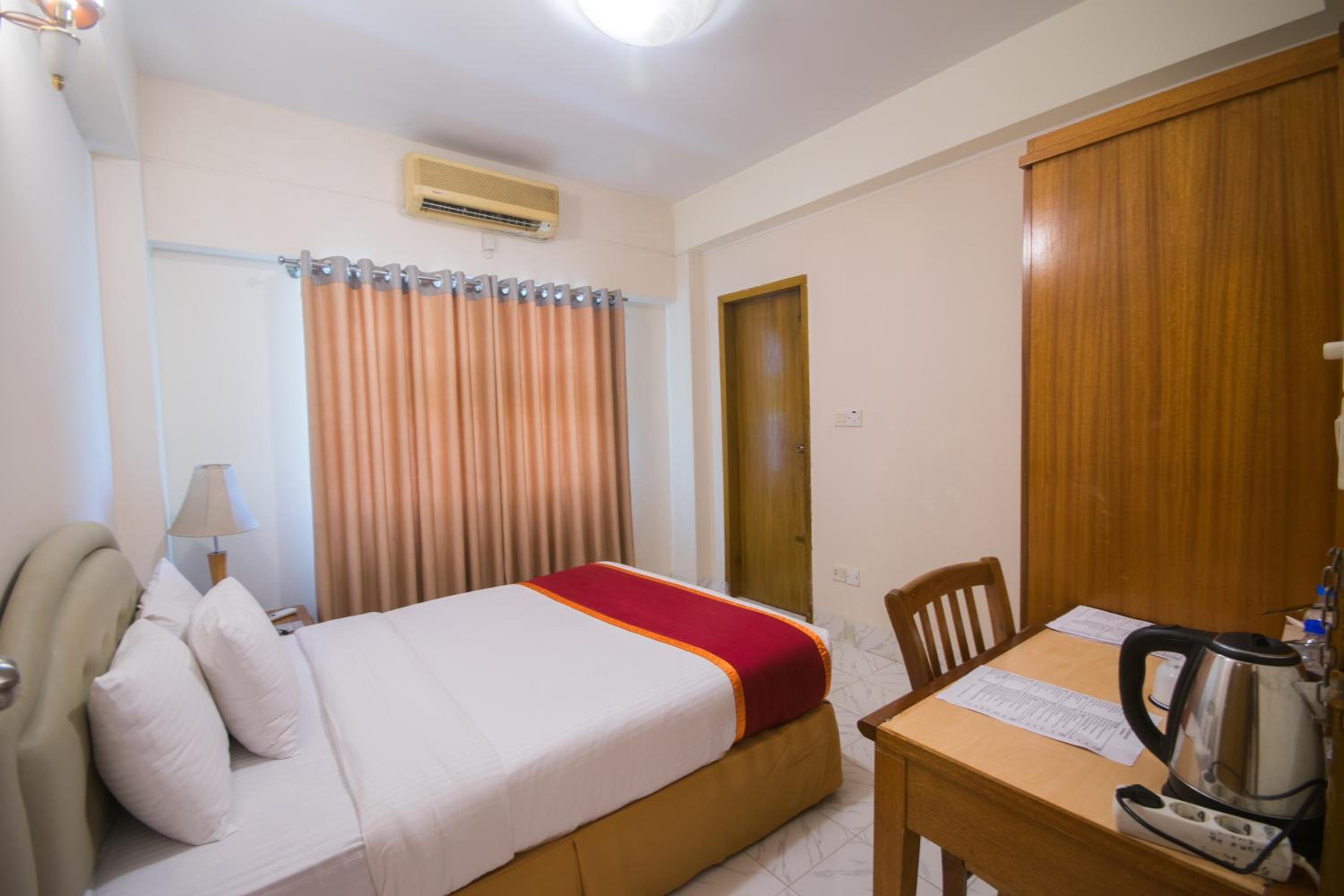 Hotel The Enchanted Residence