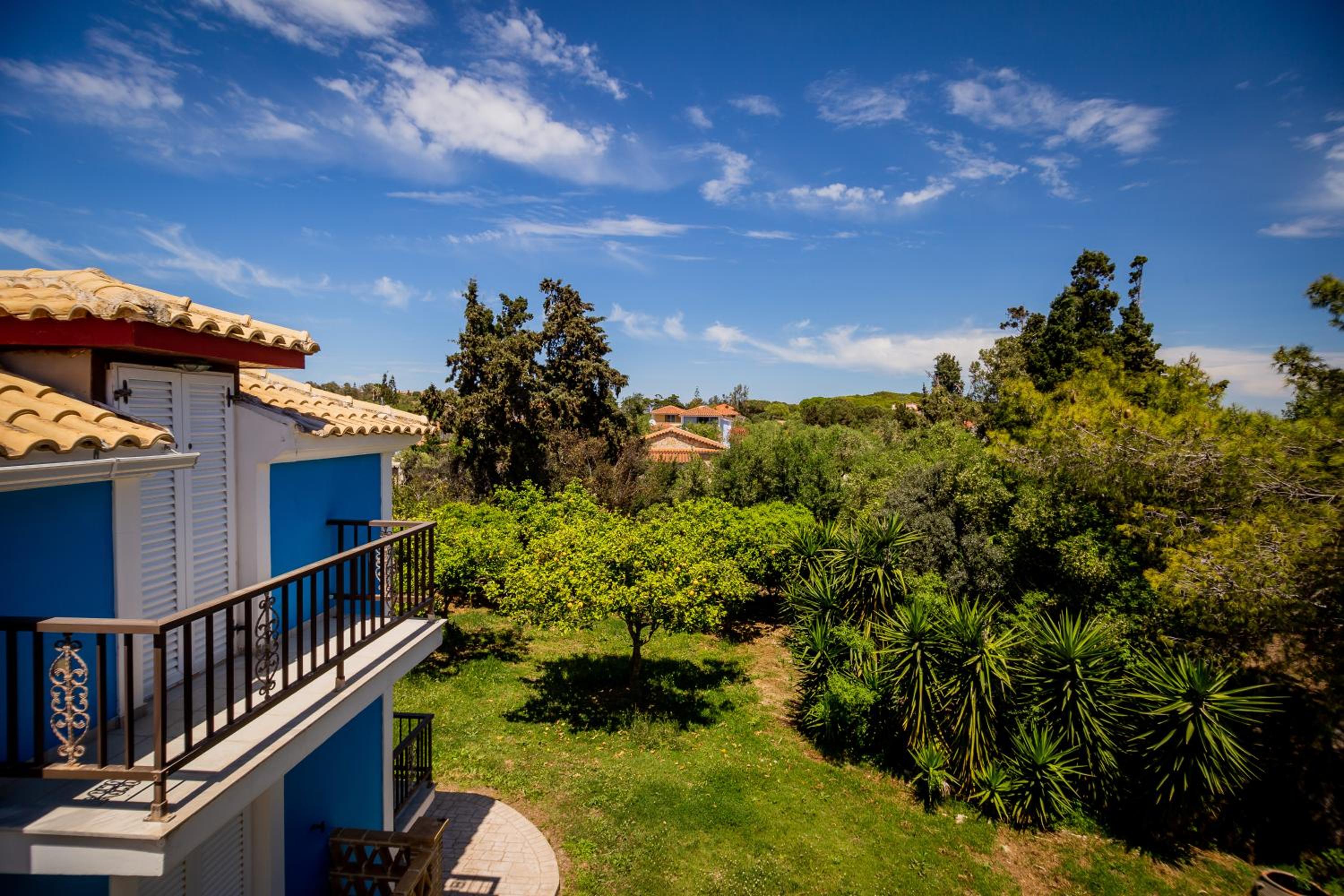 Porto Gerakas Villas