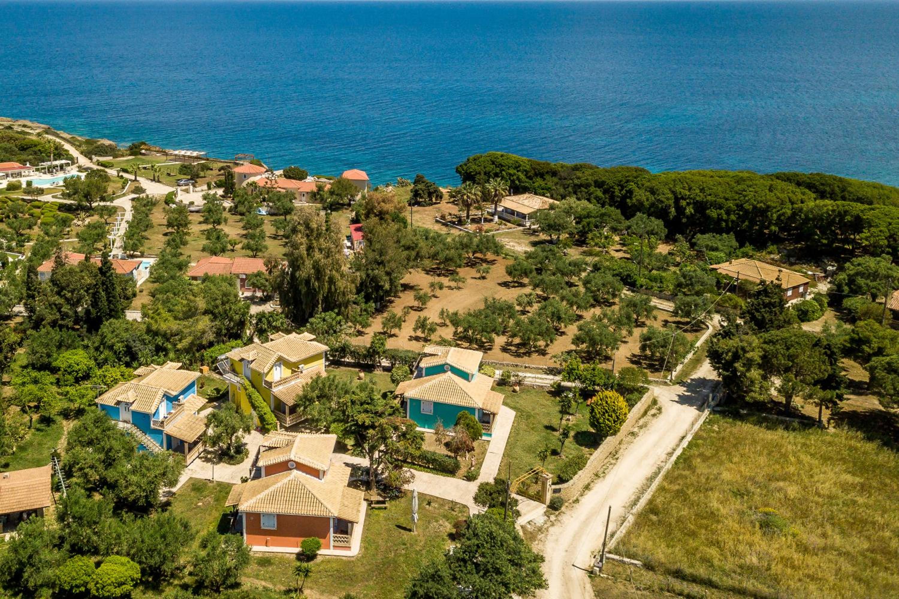 Porto Gerakas Villas