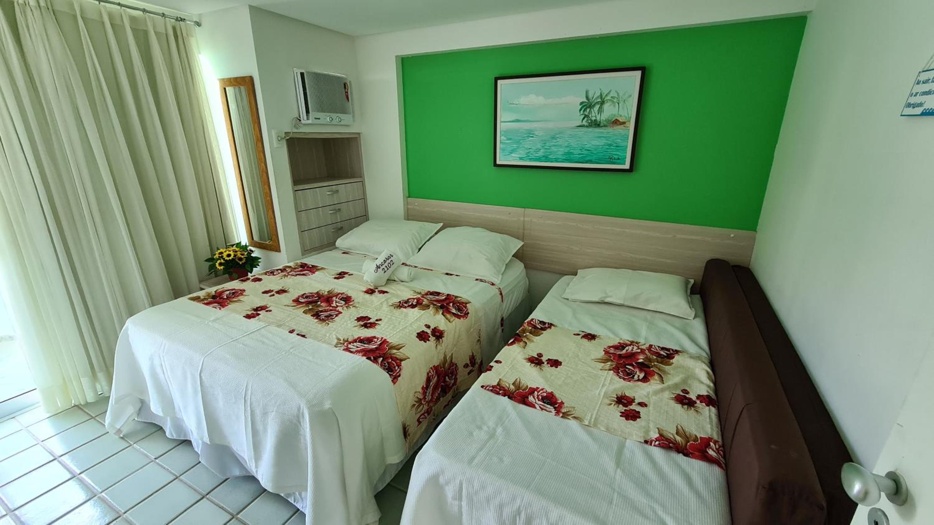 MARAVILHOSO FLAT NO ANCORAR