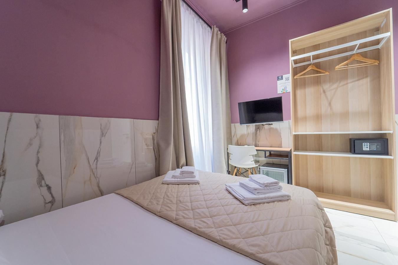 P.C. Boutique Medina H. Napoli Centro, by Clapa Group