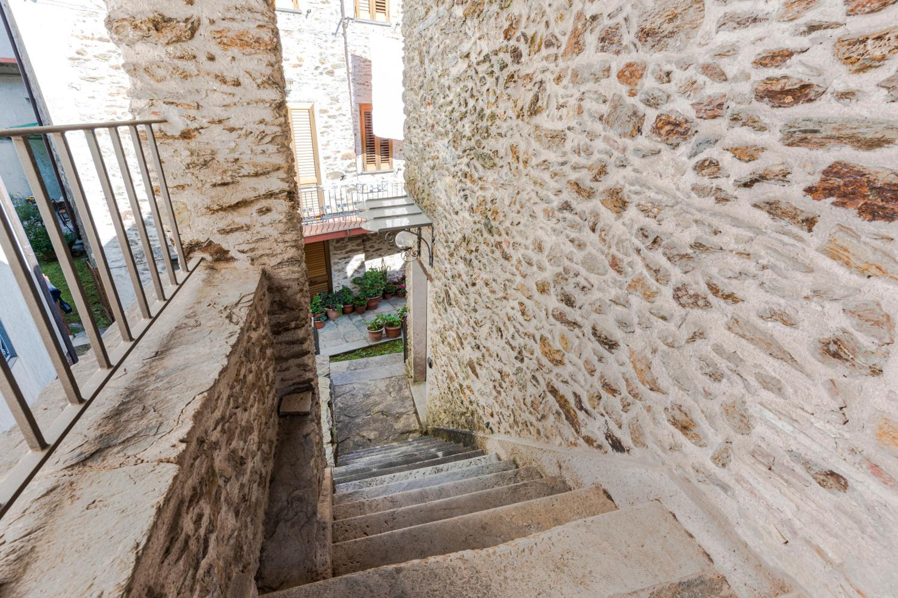 Terrinca Suite by Mmega view 3