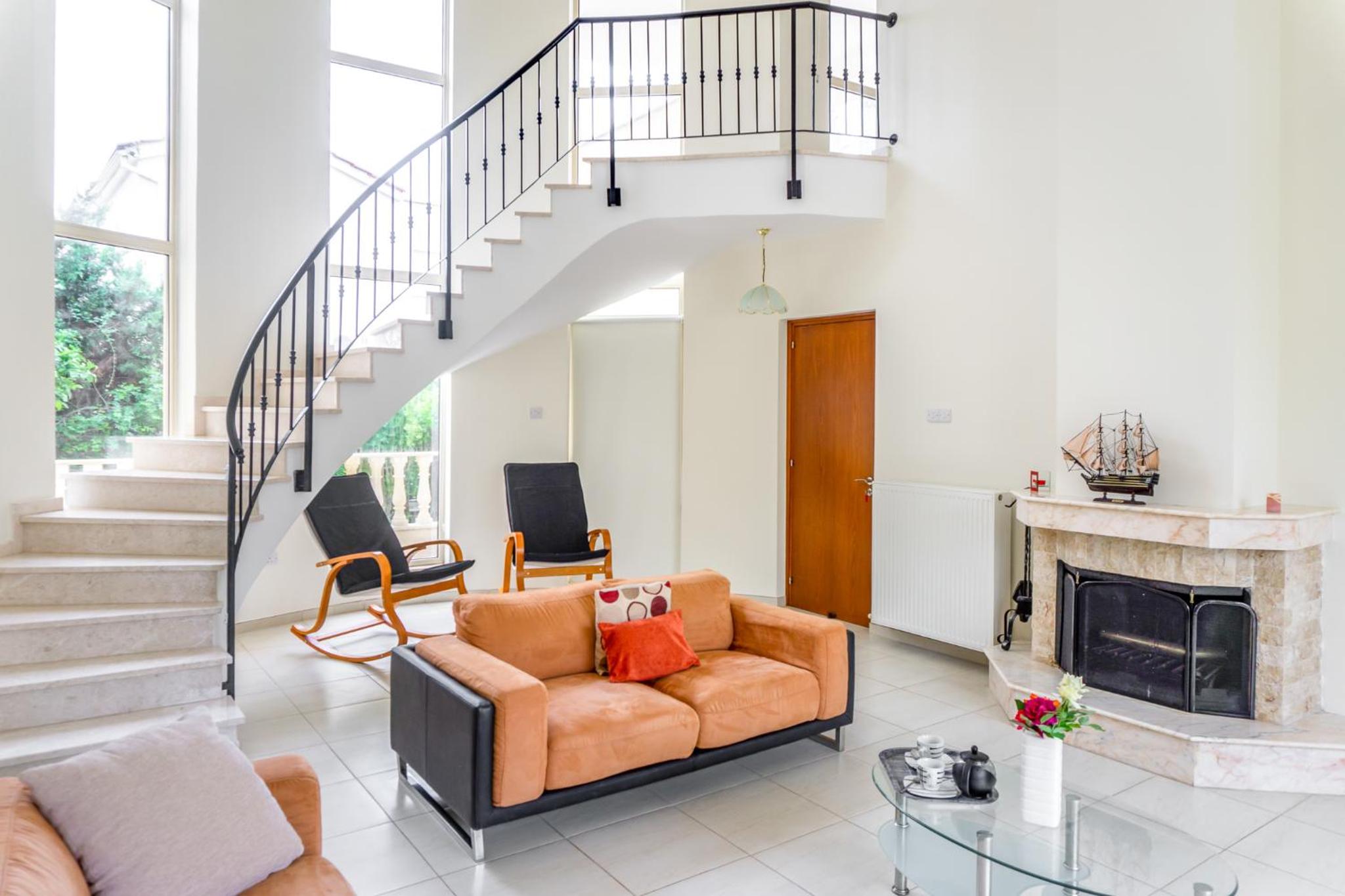 Villa Deja Blue by Ezoria Villas view 5