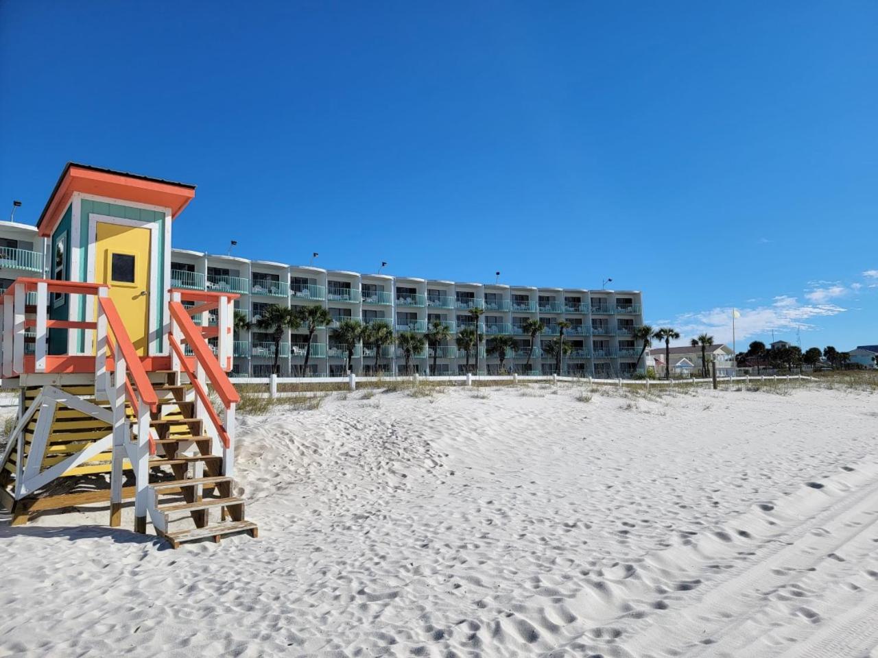 Hotel Casa Loma Panama City Beach - Beachfront - Image 1