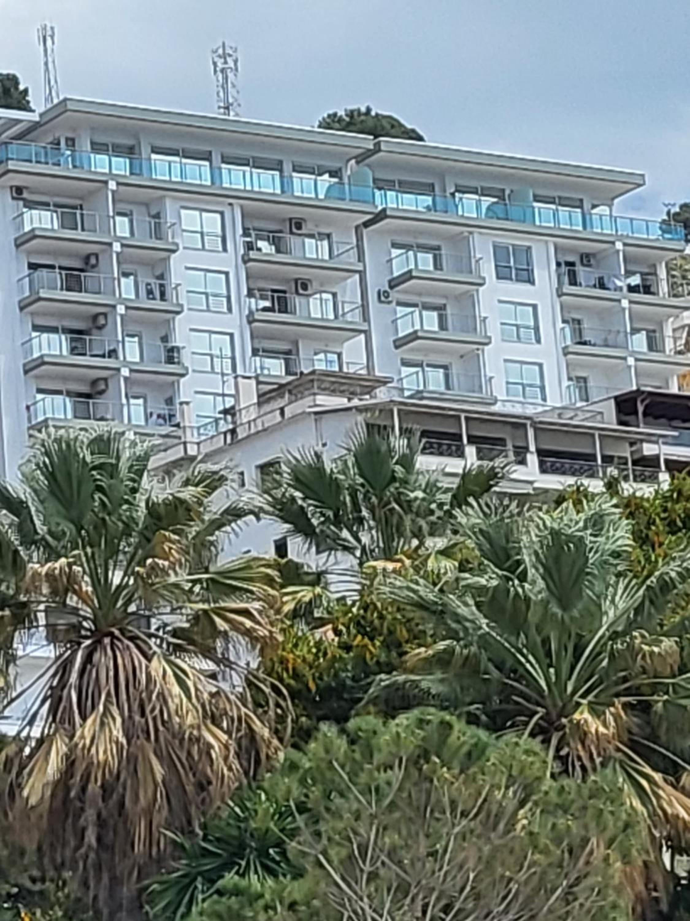 Stella Apartment