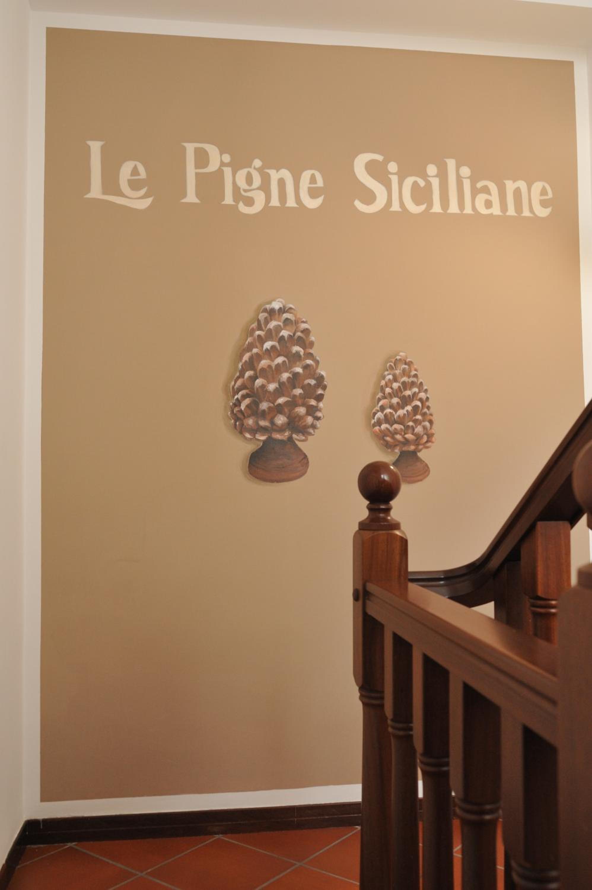 Le Pigne Siciliane view 2