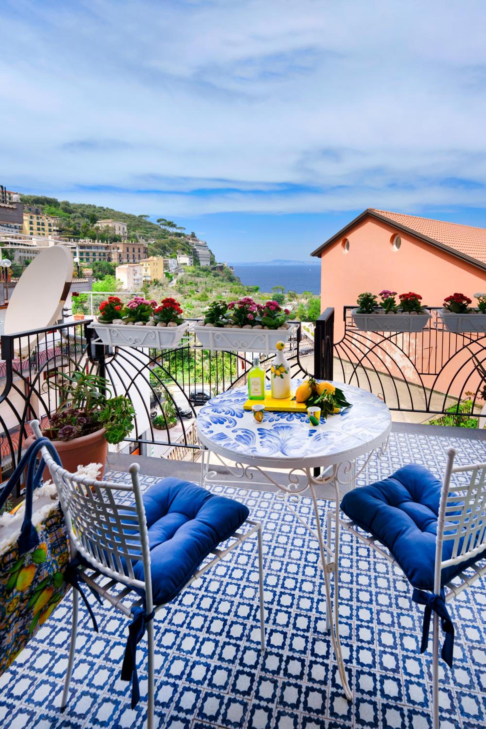 Sofì Sorrento Suites