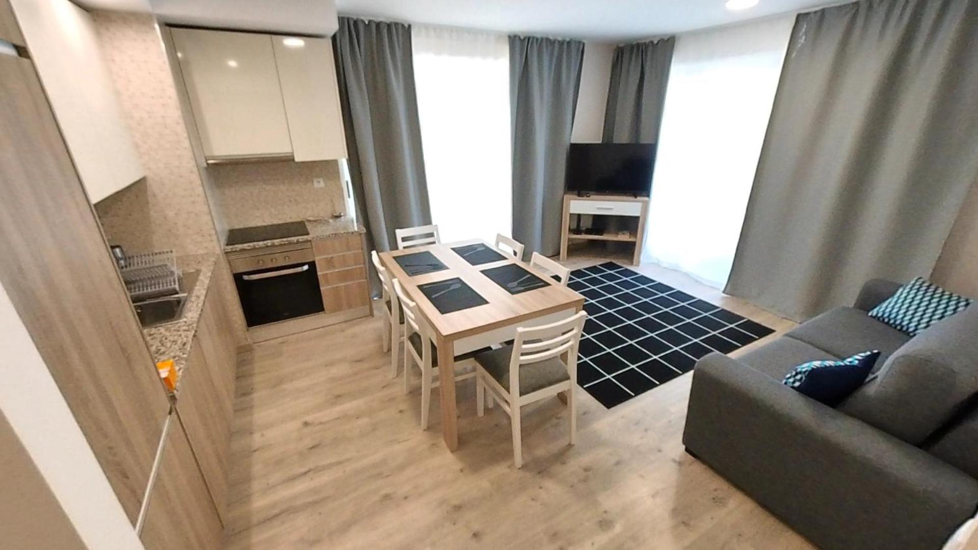 Elite Residence 2B view 2