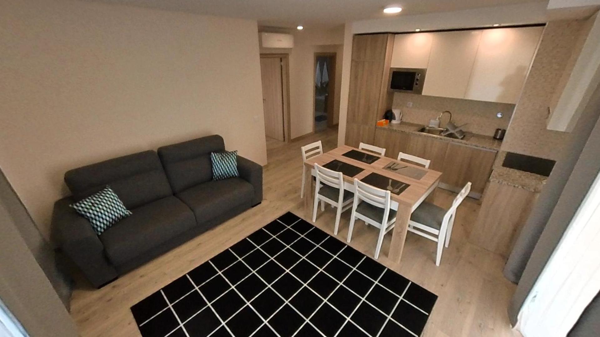 Elite Residence 2B view 5