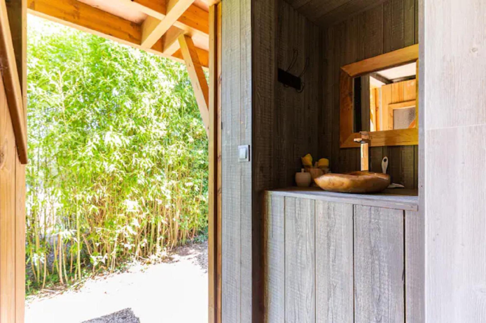 Cabane perchee