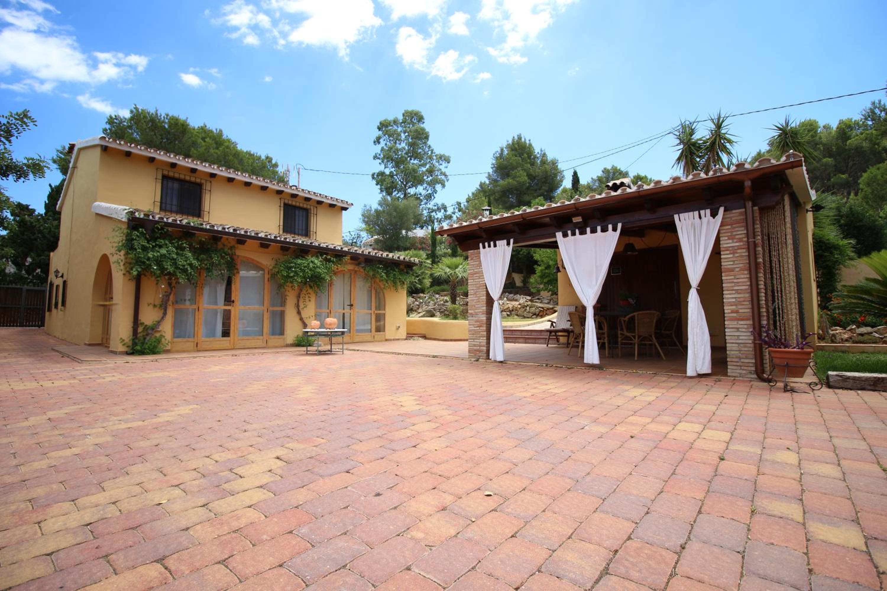 Casa Llorens