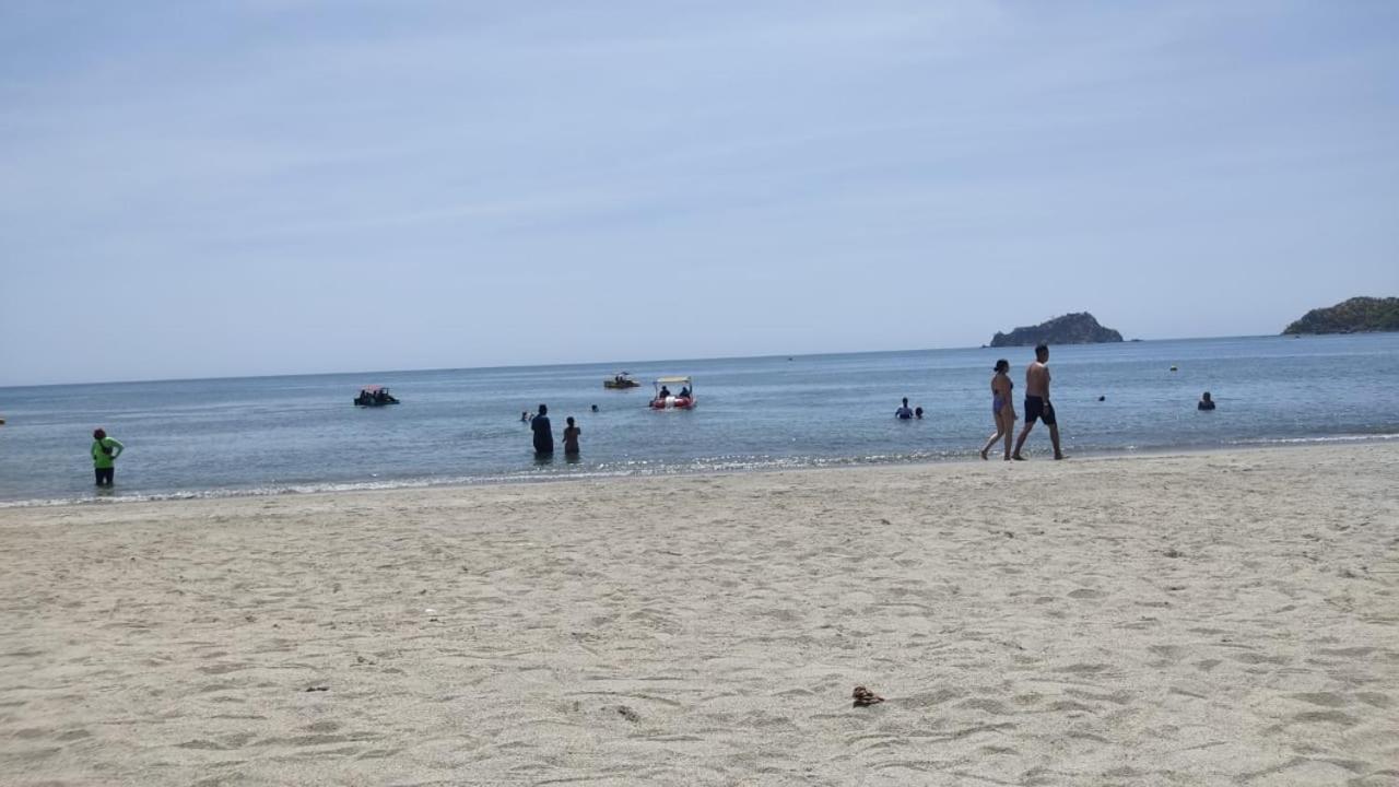 Rodadero - Edificio El Parador, comodo apartamento, edificio frente al mar!