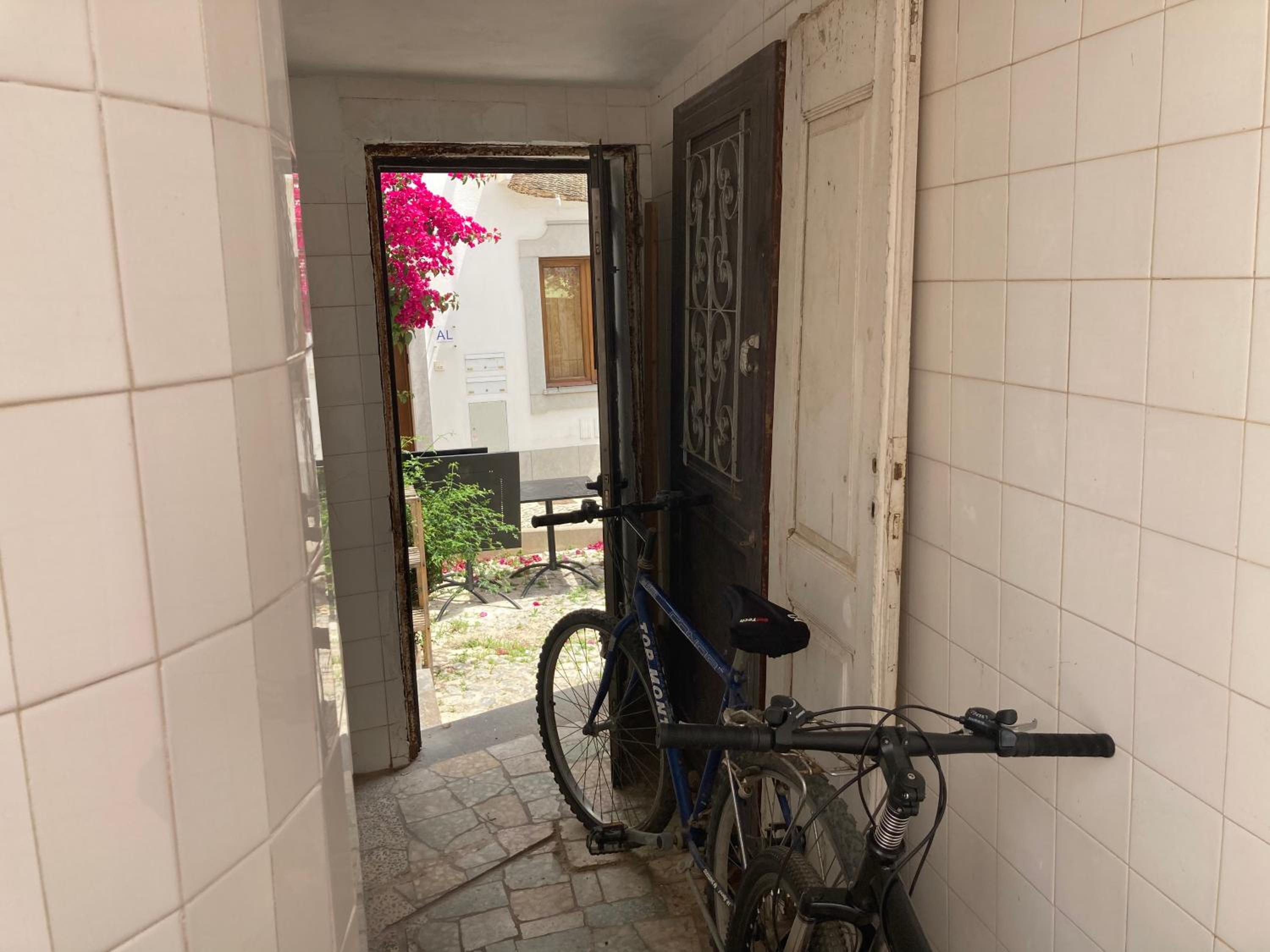 Beautiful 3-Bed House in Tavira In the city center view 4