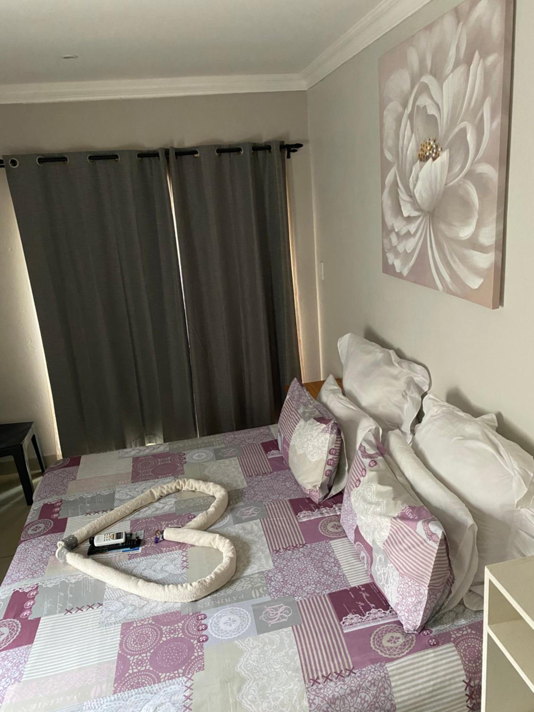 Acquila Guest House