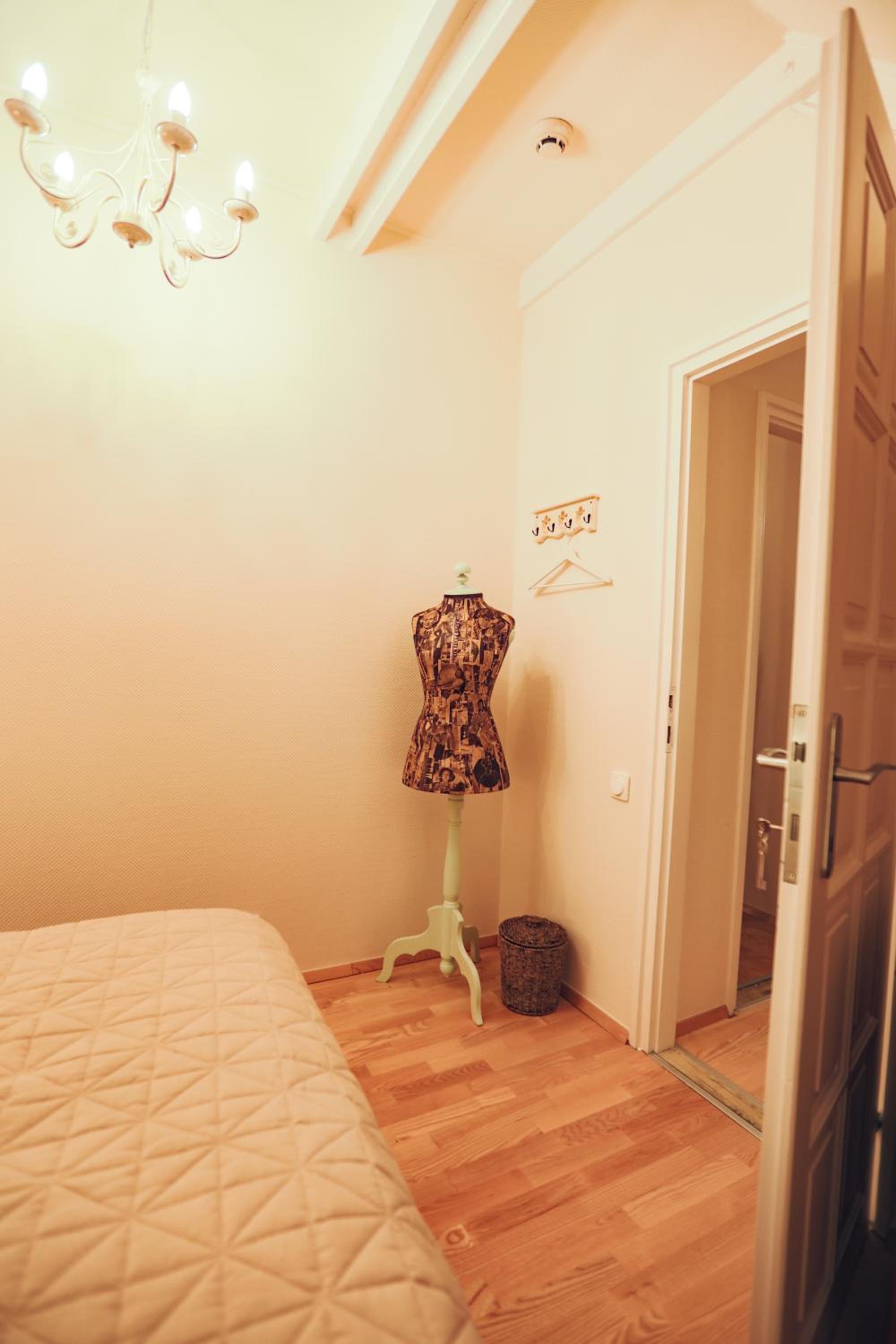 Photo 24