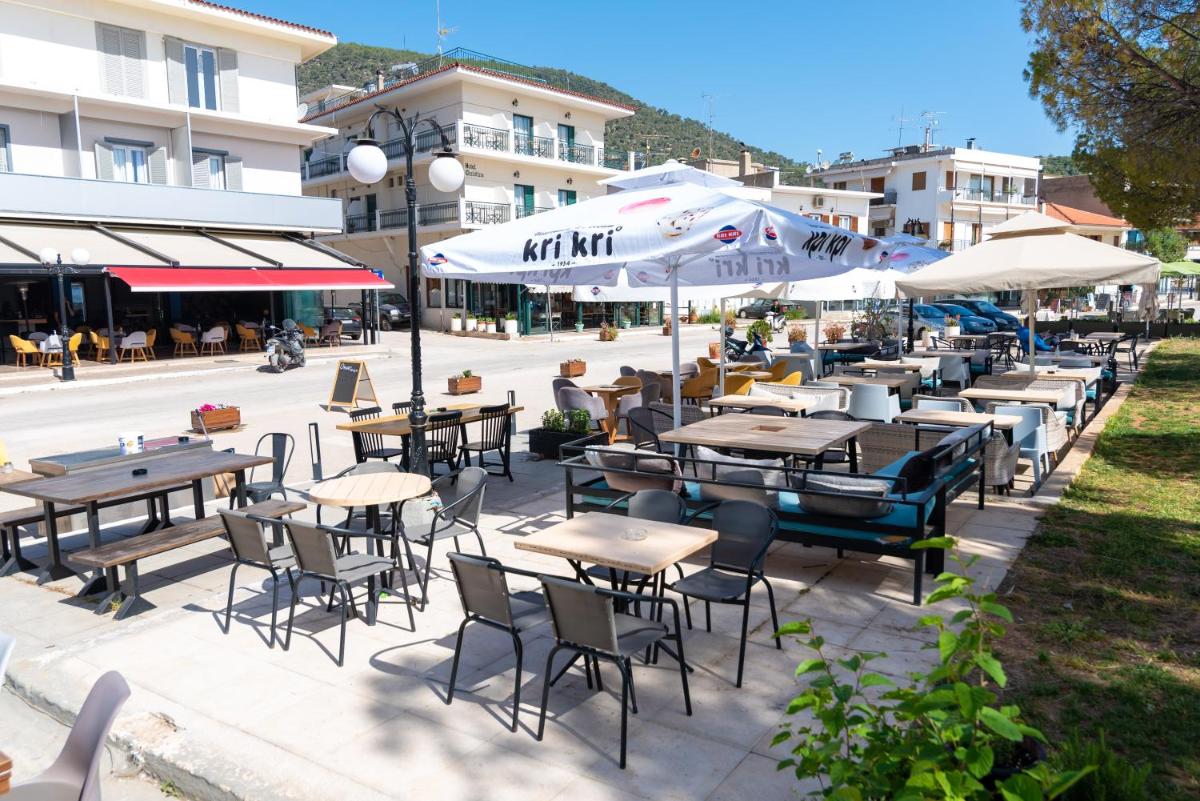 restaurant