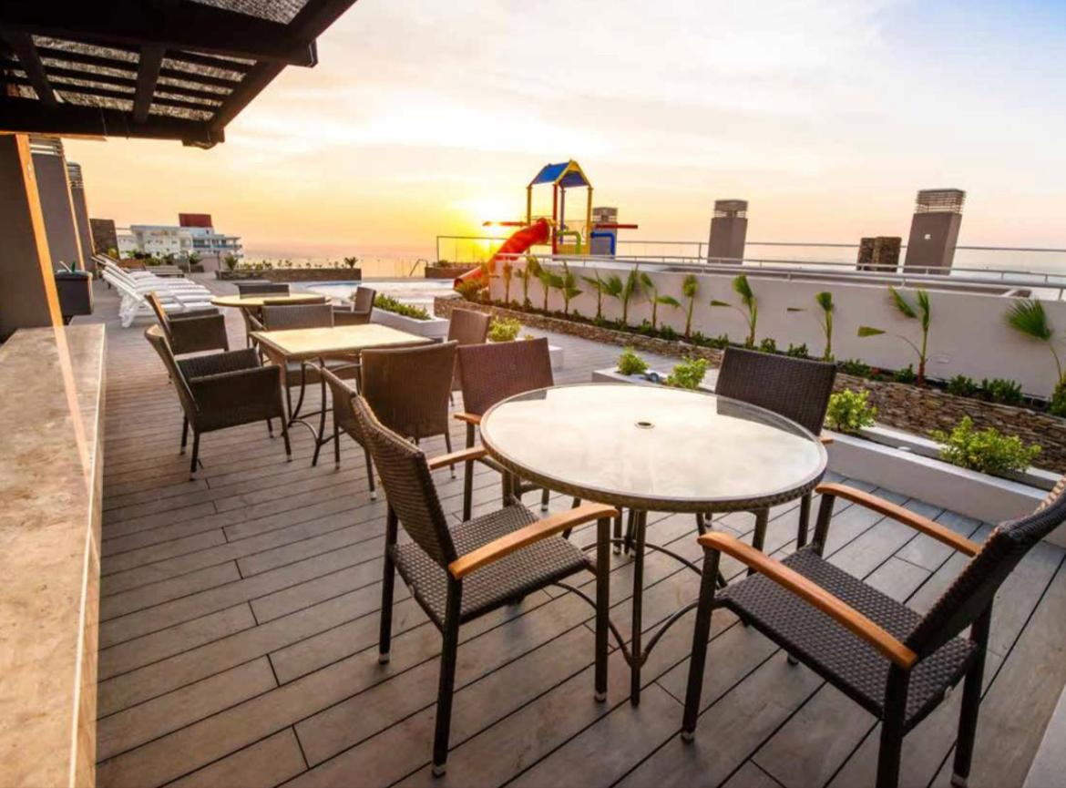 Apartamento con vista directa al mar en Reserva del Mar - Balcón, playa privada y piscinas tipo resort