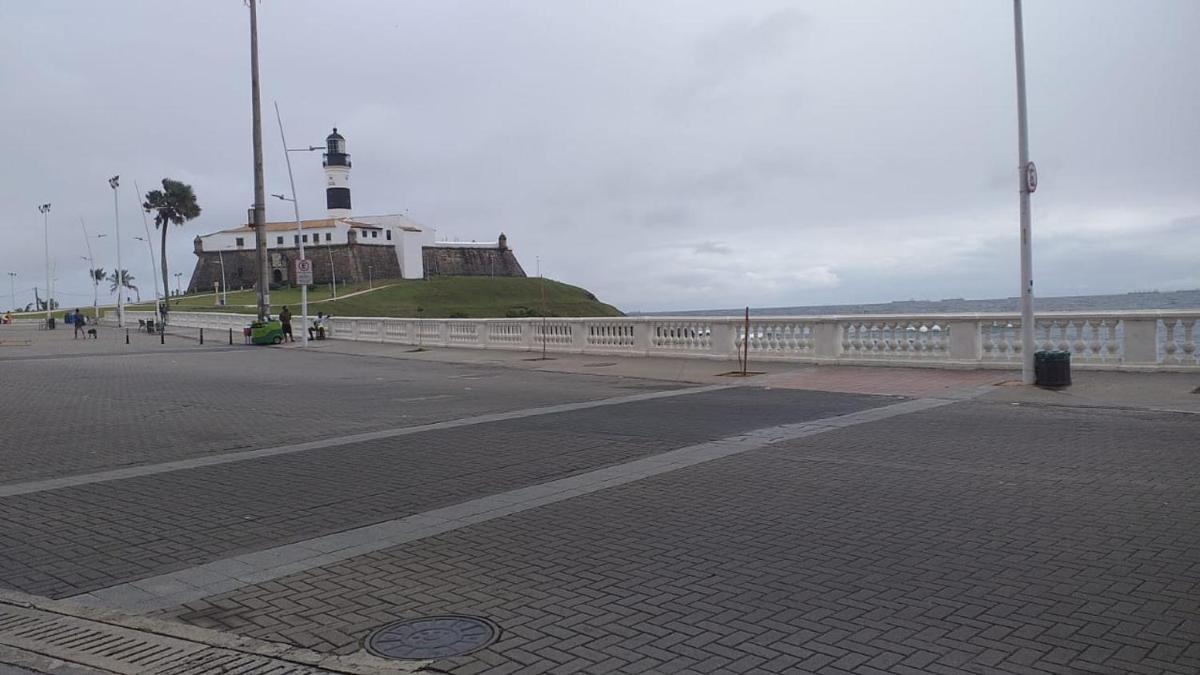 1/4, sala, Farol da Barra. view 3