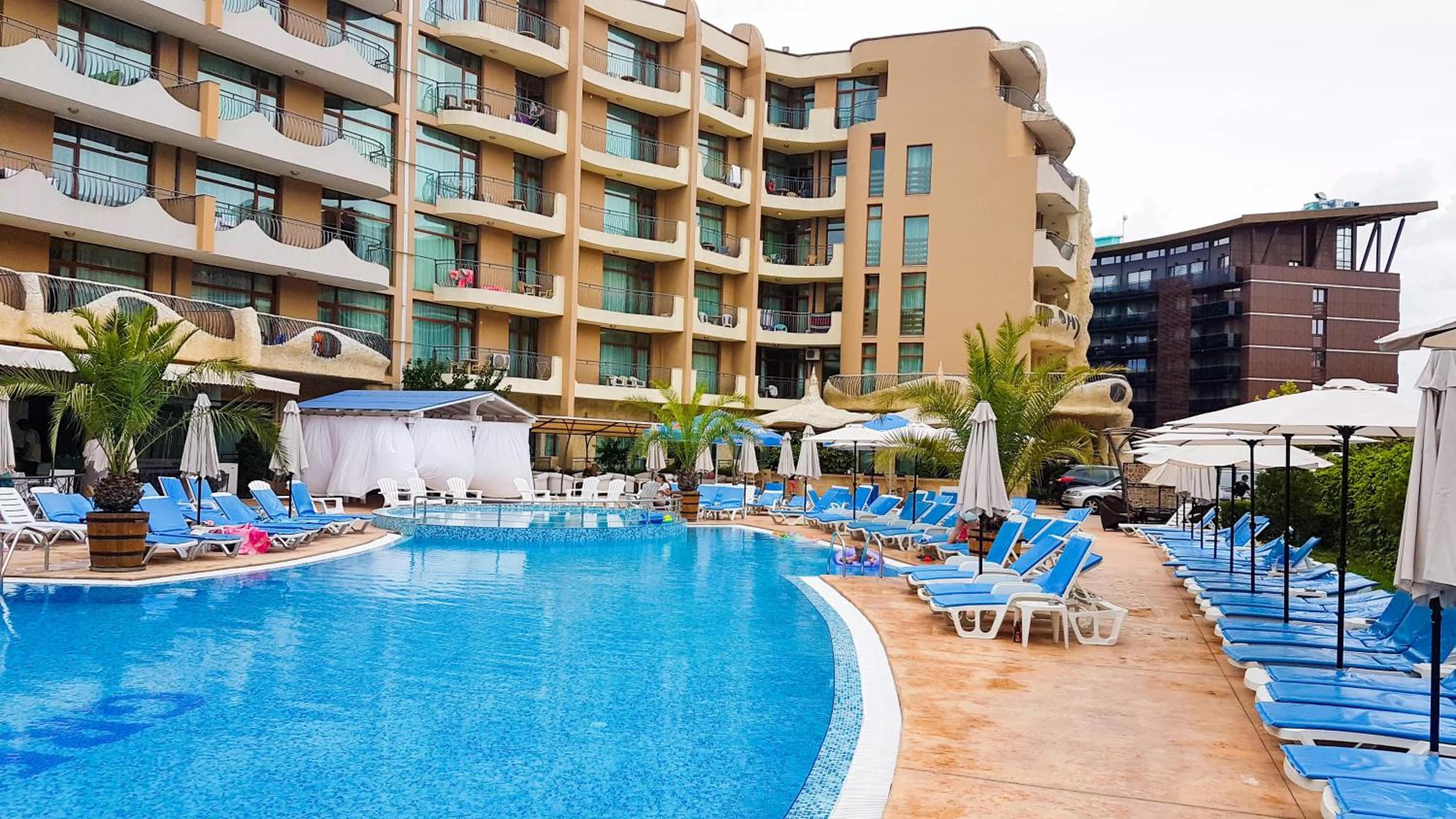 Grenada Apartaments view 3