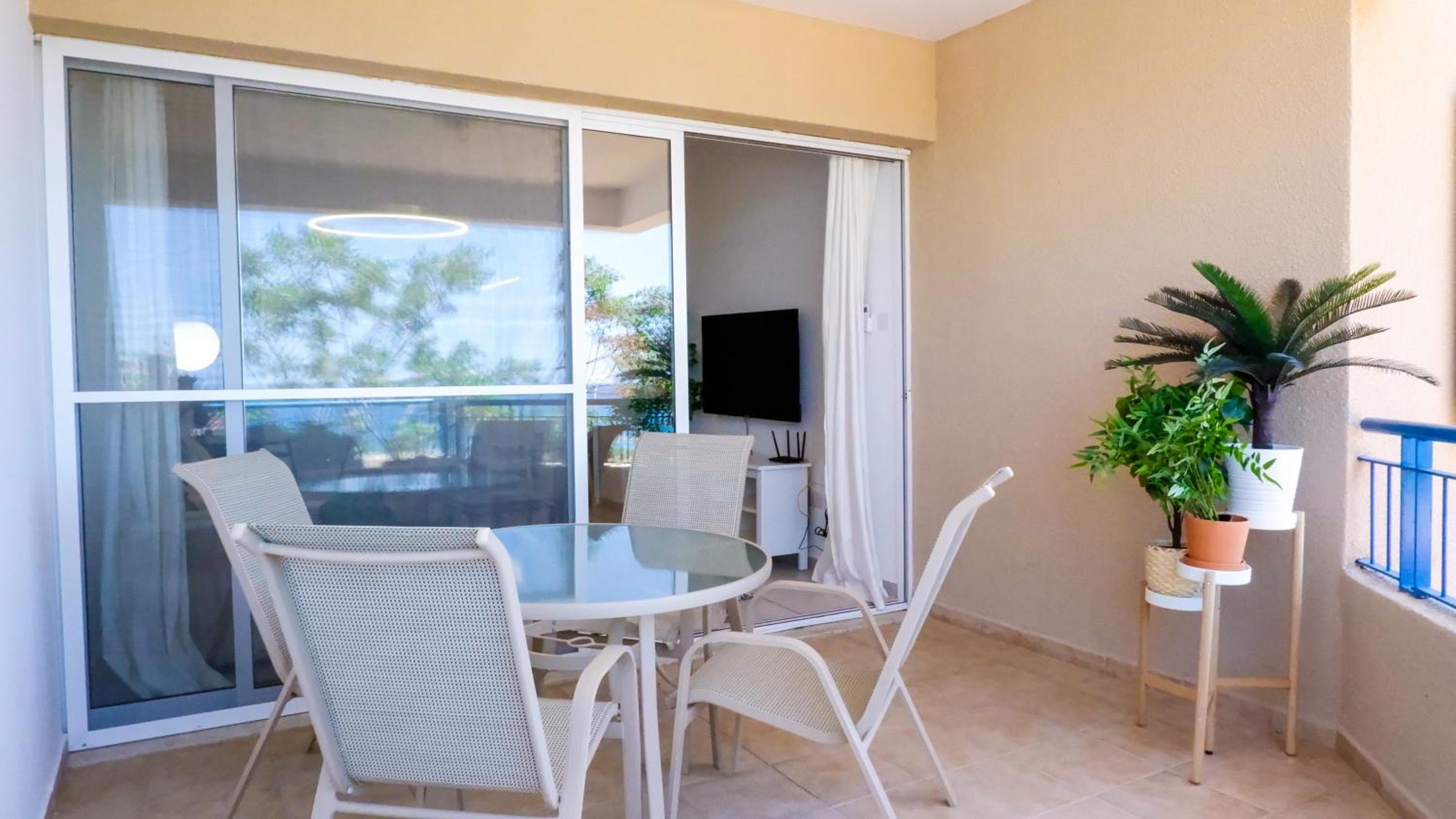 Hotel H&O Kings Palace Sea View Apartment - Image 1