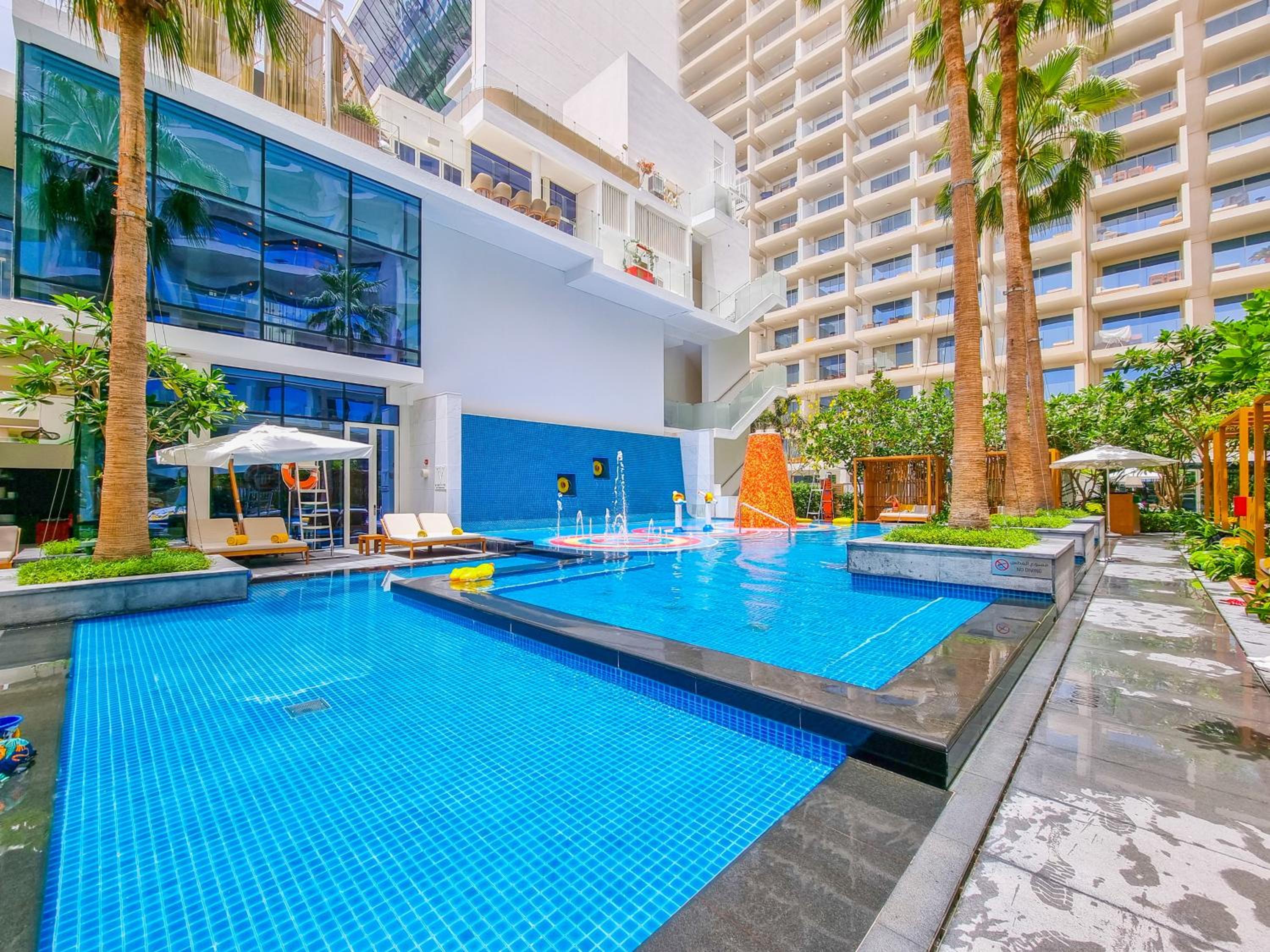 EDEN'S Homes & Villas - FIVE Palm Residences