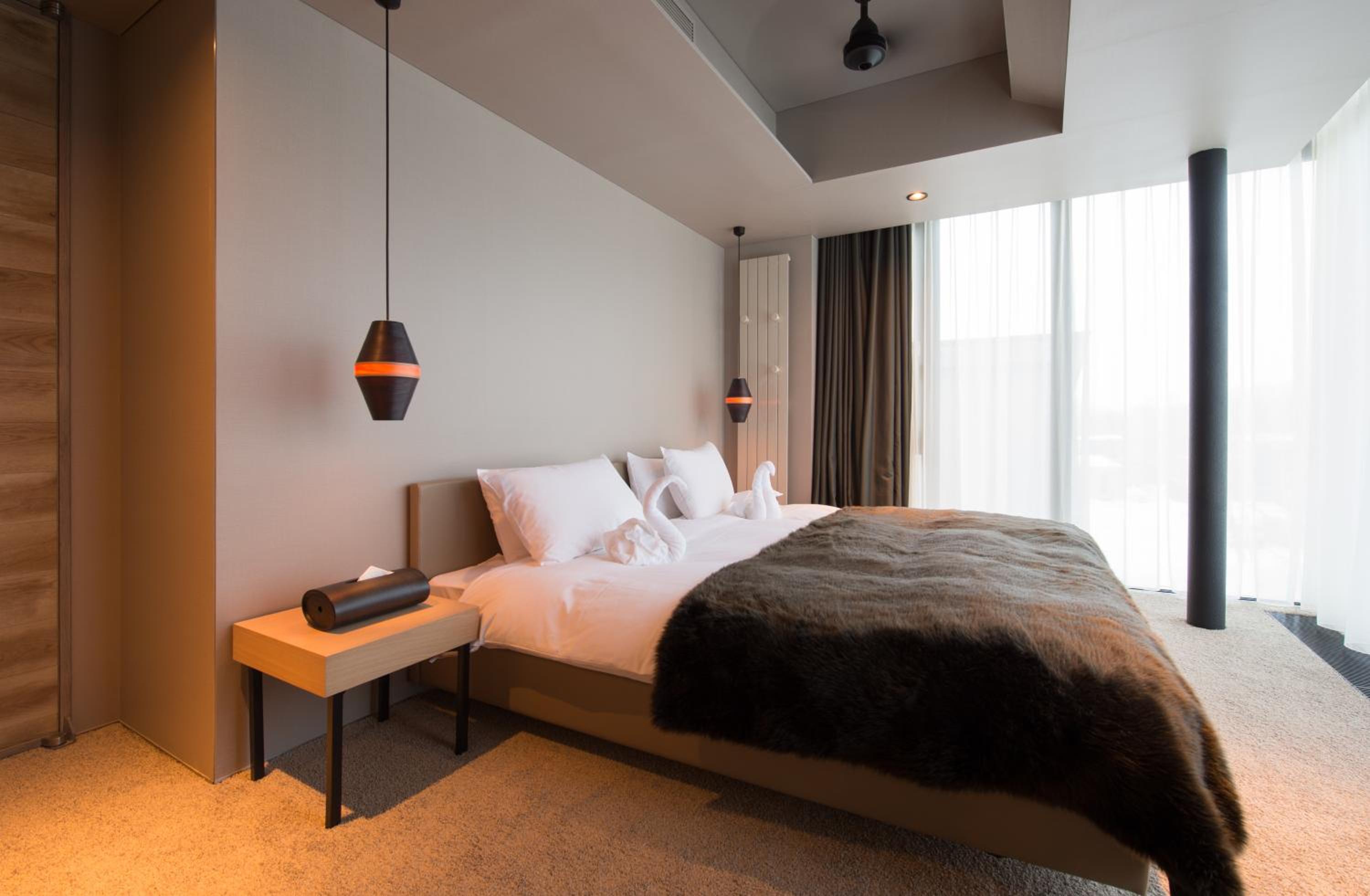 Aspect Luxury Apartments by H2 Life view 4