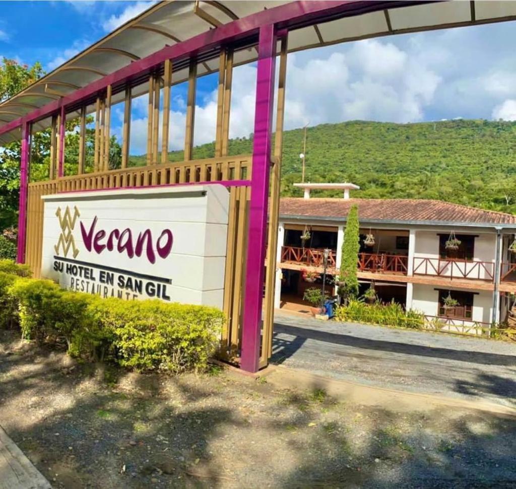 Hotel Verano Resort San Gil - Image 1