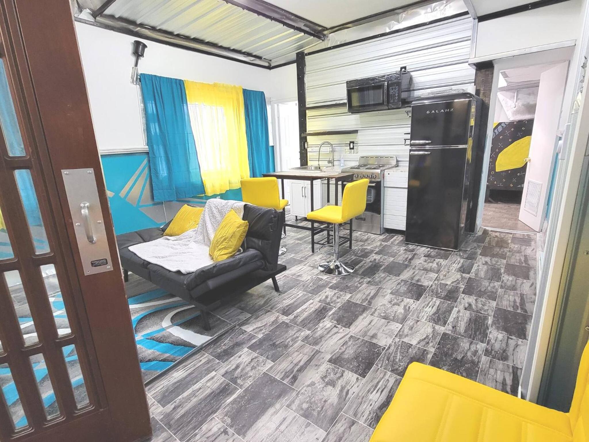 hotel room